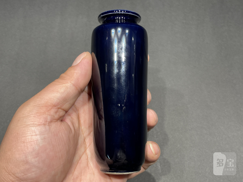 清雍正 茄皮紫小灯笼瓶 - 图4